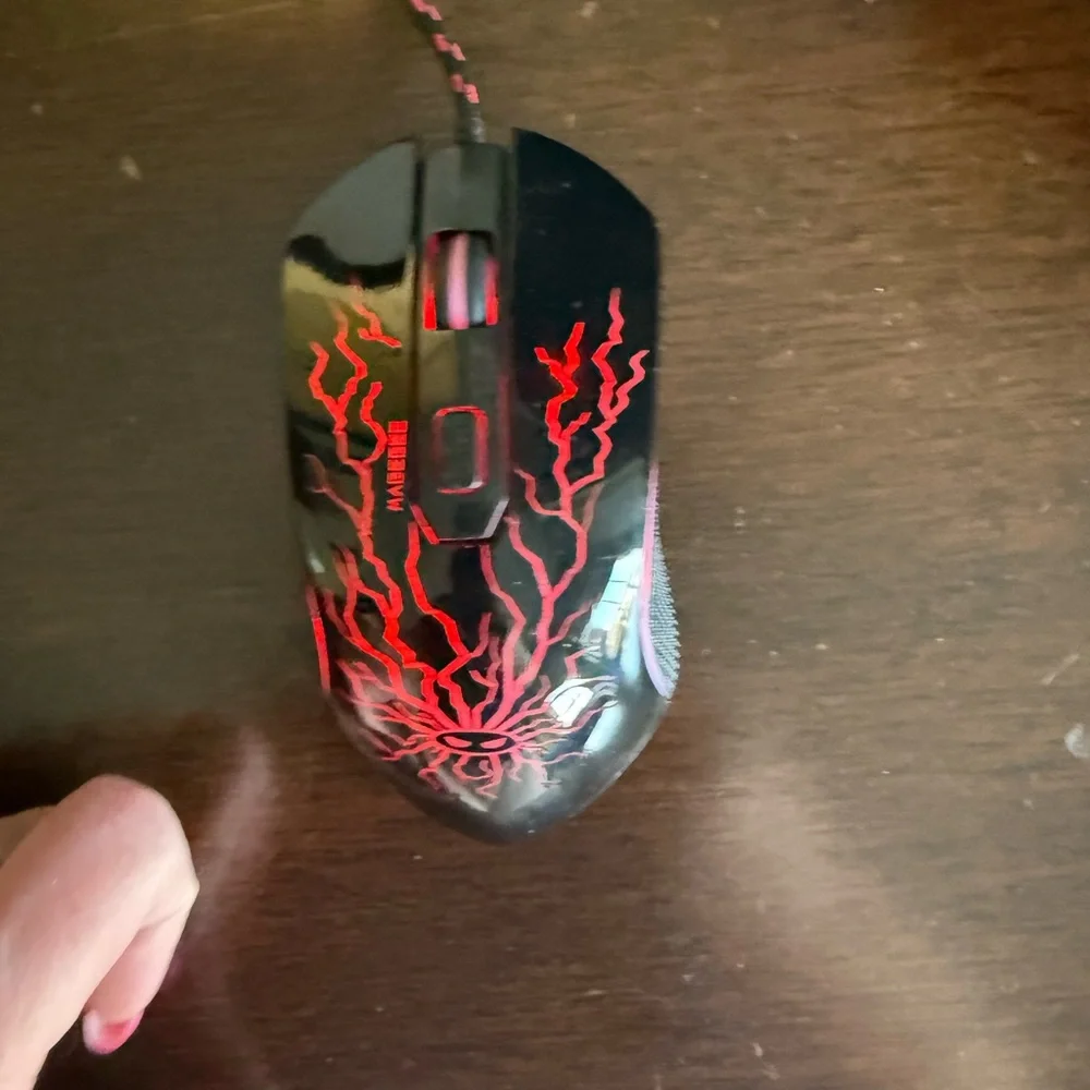 Wired Gaming Mouse with black LED Design multi - colors